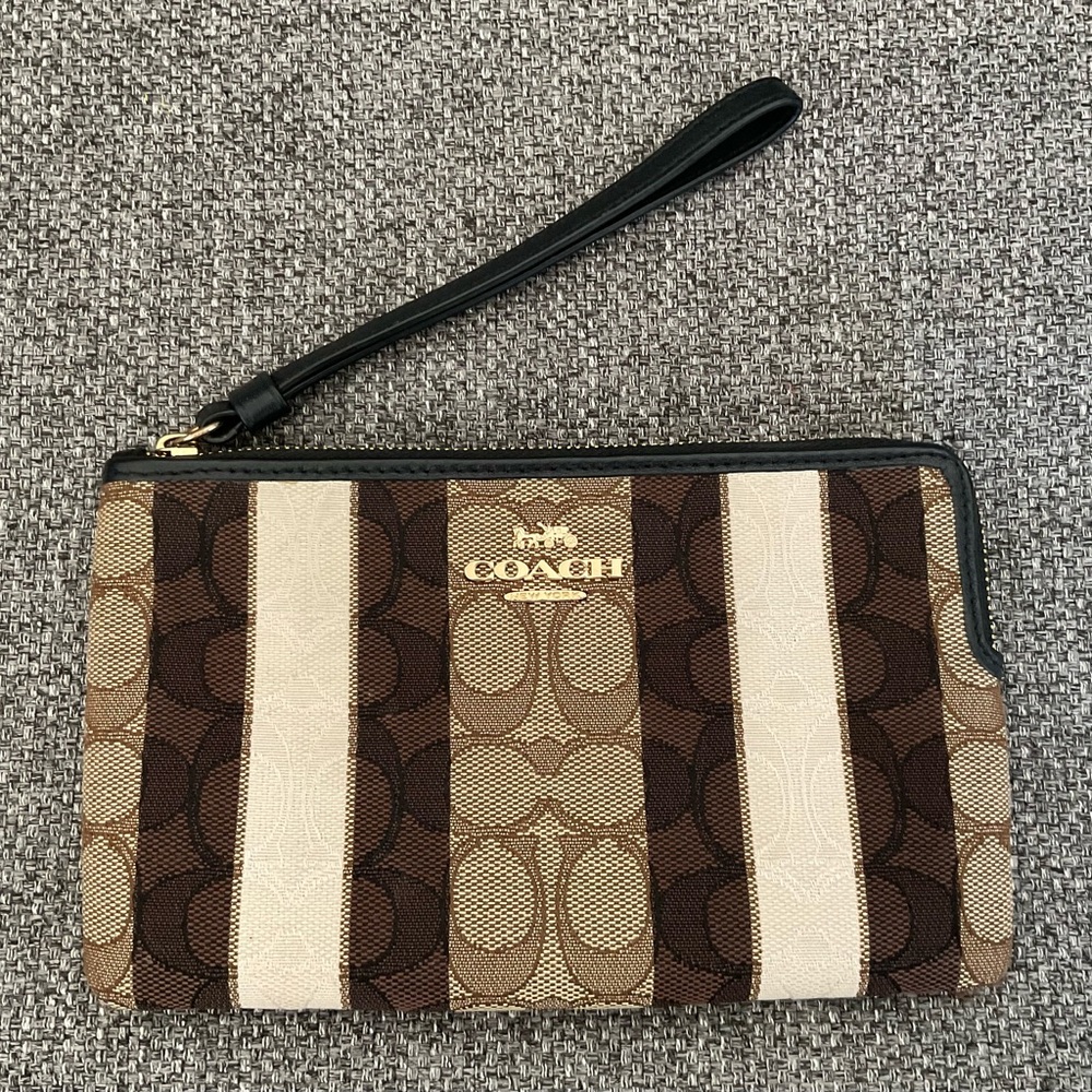 Authentic Coach Wristlet Large